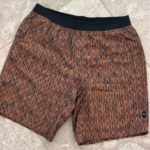 Prana Men's Tribal Patterned Breathe Shorts, size L